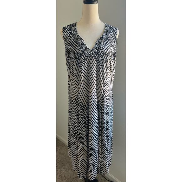 JM Collection Women Sleeveless Embellished Neckline Beige Black Swing Dress 0X - Picture 1 of 8